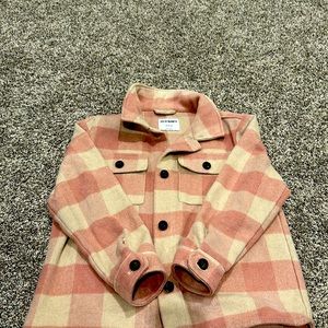 Cutest Shacket from Old Navy for girls or petite women